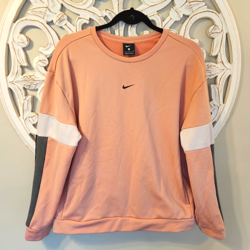 Nike Women's Crewneck Sweatshirt. Pink. Size Small